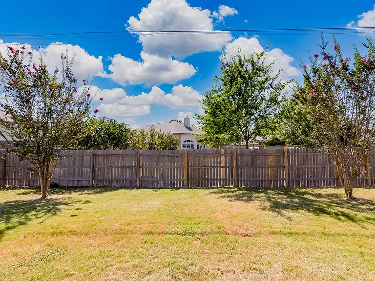 7431 Amber Meadow Loop — Photo 31