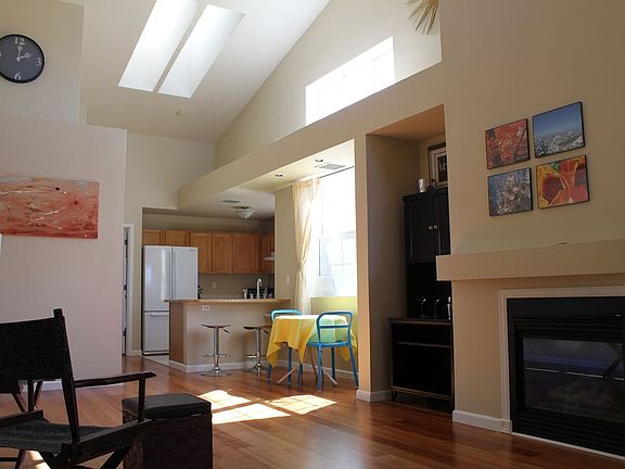 Lots of natural light