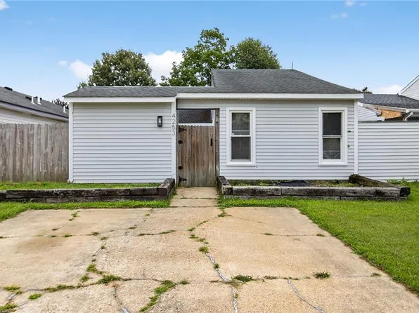 4253 Longwood Rd, Virginia Beach, VA 23453