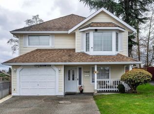 13280 81a Ave, Surrey, BC V3W9M6