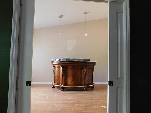 3rd image of 5811 NW Carr Ct