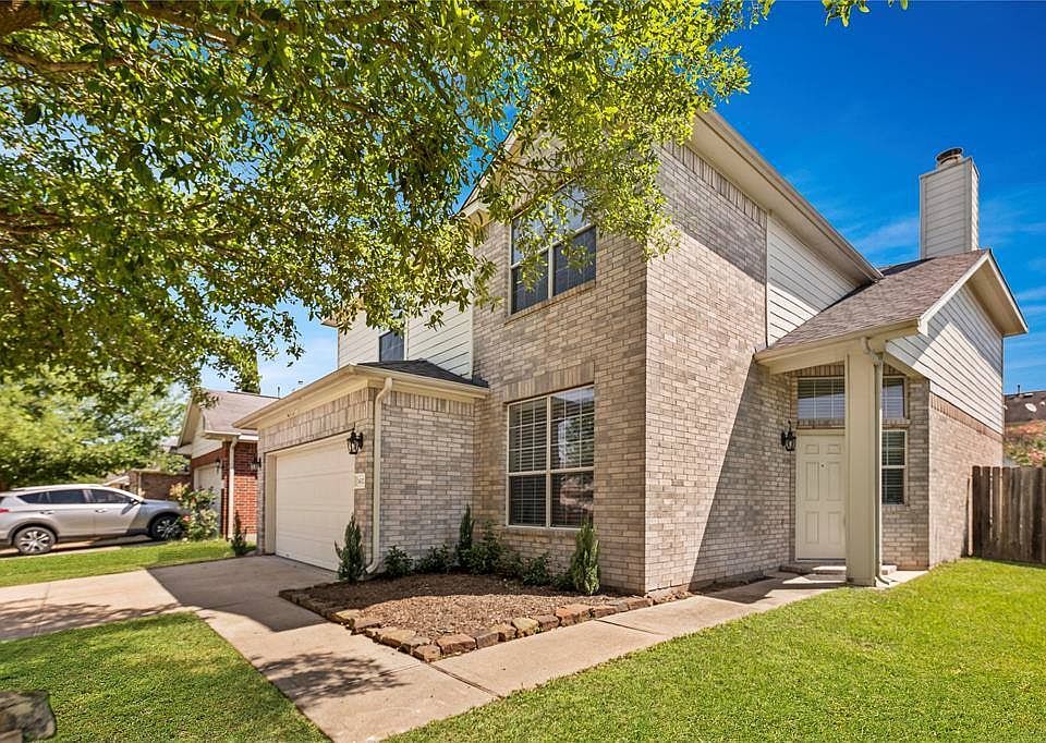 1st image of 16327 Goanna Ct