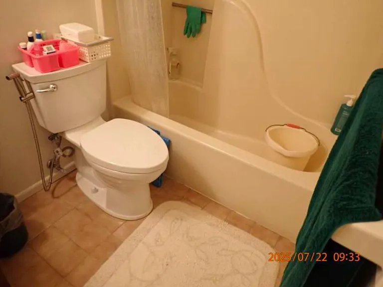 122 Sunnyvale Ct — Photo 8