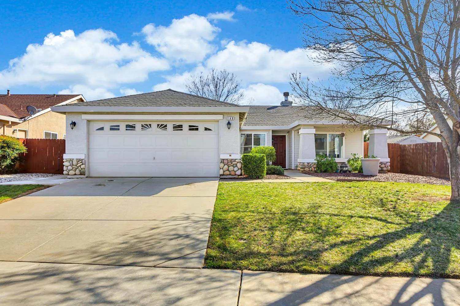 140 Sullivan Way photo 1