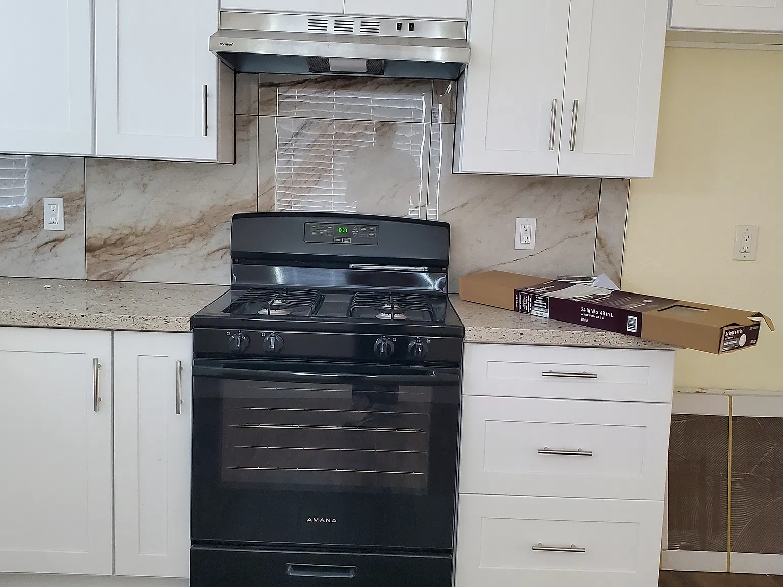 2 bed, 800 sqft, $2,800 — Photo 3