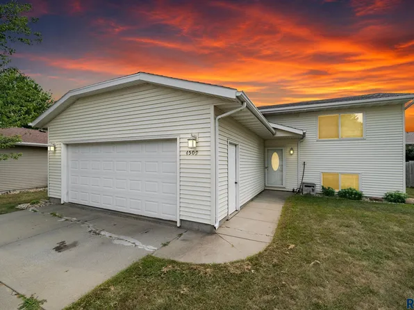 4509 W Oregon St, Sioux Falls, SD 57107
