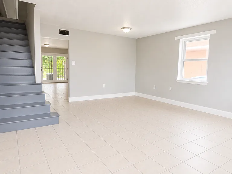 1017 Tallow Tree Ln #1017 — Photo 2