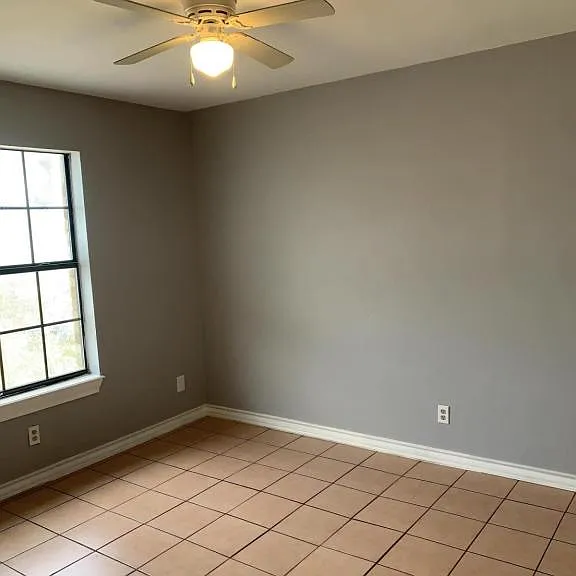 3118 Chacota St — Photo 13