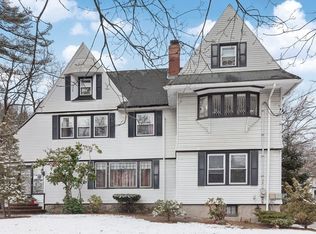 653 Chestnut St, Newton, MA 02468