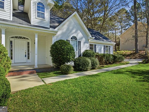 5th image of 190 Cambridge Way