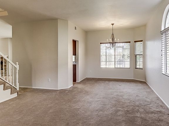 4th image of 3122 N Indian Canyon Ct