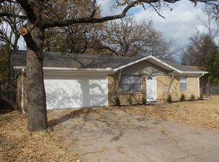 13101 Twin Oaks Dr, Balch Springs, TX 75180