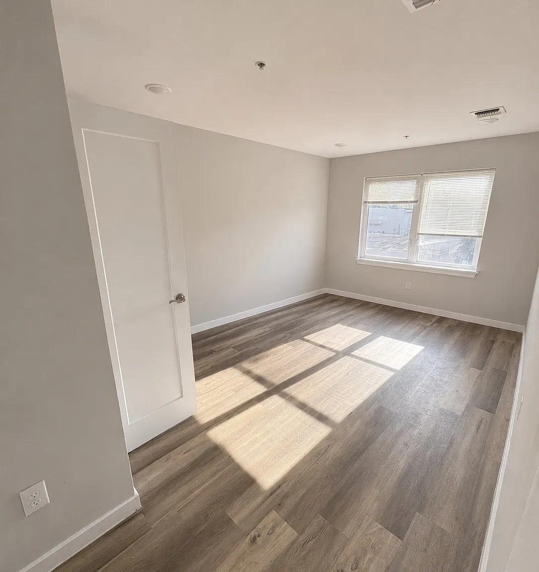 1 bed, $1,800 — Photo 4