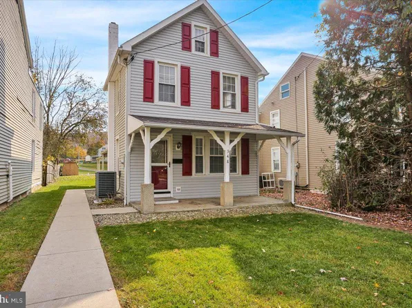 348 W Main St, Fleetwood, PA 19522