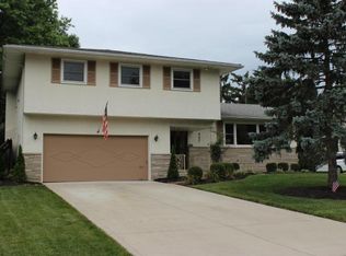 4163 Reedbury Ln, Columbus, OH 43220