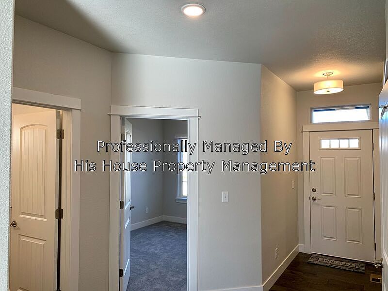 1st image of 4216 Naples St