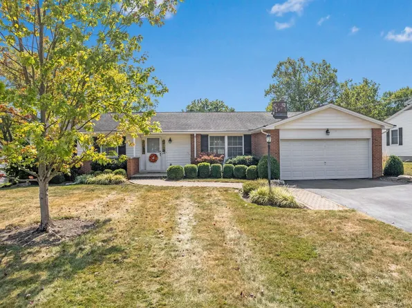 889 Mission Hills Ln, Columbus, OH 43235