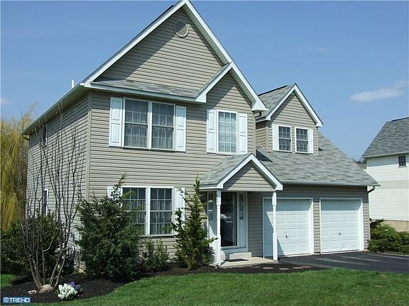 5th image of 129 W Hillside Dr
