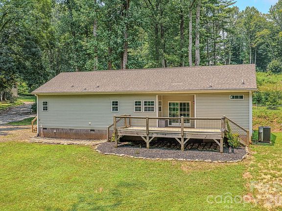 2nd image of 17 Berry Hill Rd