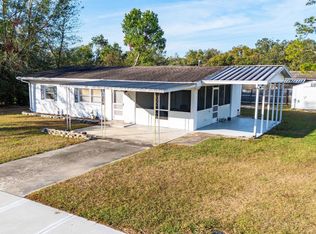 6035 10th St, Zephyrhills, FL 33542