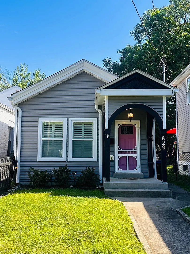 Prime Location Near NuLu, Downtown & Medical Districts — Photo 1