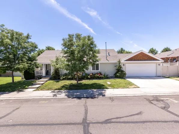 4355 El Dorado Dr, Elko, NV 89801