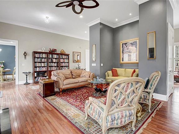 3rd image of 176 River Ridge Dr