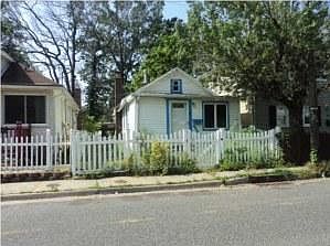 2nd image of 27 Forest Ave
