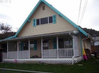 2765 W Jay Ave, Roseburg, OR 97471