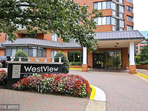 WELCOME TO WESTVIEW AT BALLSTON METRO!