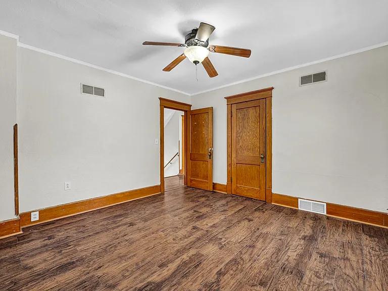 1617 W Barker Ave — Photo 32