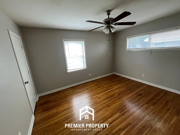 3391 Boxdale St — Photo 9