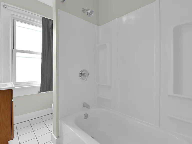 99 E Frambes Ave — Photo 15