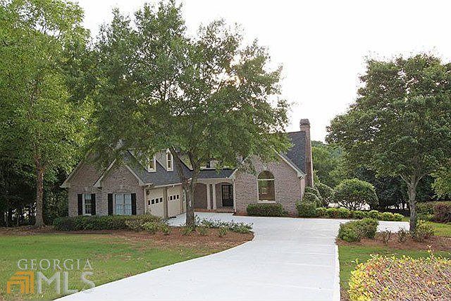 1st image of 135 Monroe Dr