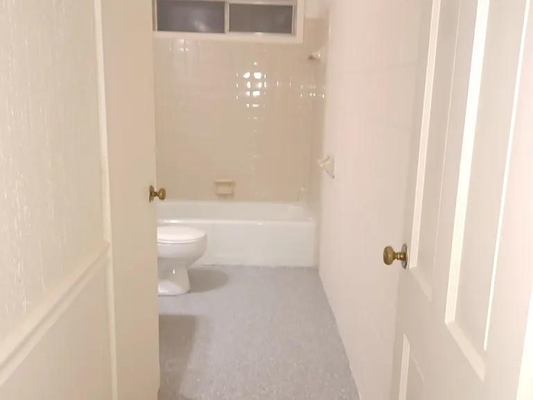 1719 Oakley Ct #3 — Photo 6