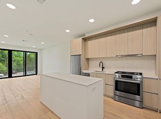 2209 S 1st St #223, Austin, TX 78704