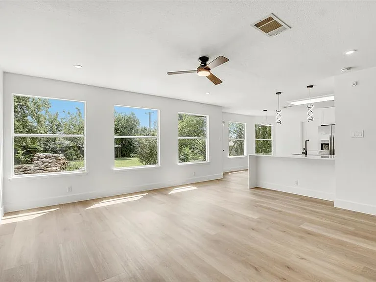 16803 Bailey Jean Dr — Photo 6