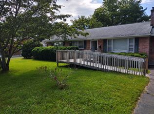 603 8th St, Radford, VA 24141