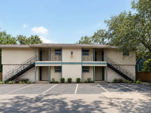 312 E 43rd St APT 204, Austin, TX 78751