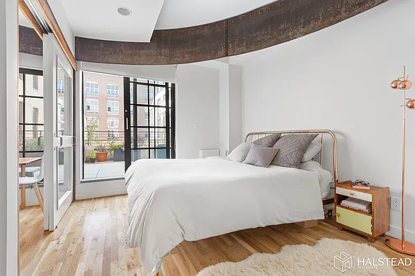 Rented by Brown Harris Stevens | media 16