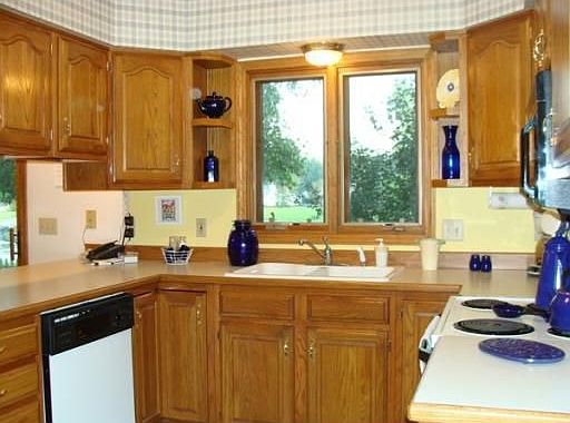 5th image of 1550 Stonehaven Dr
