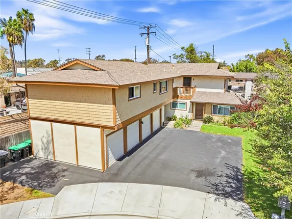 120 Lisa Ln, Costa Mesa, CA 92627