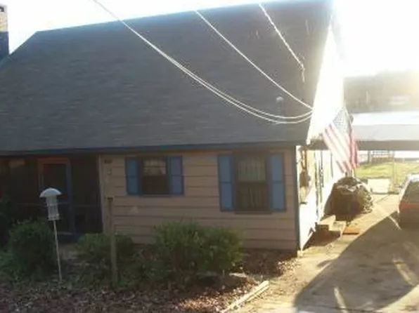 343 Edgewater Dr, Macon, GA 31220