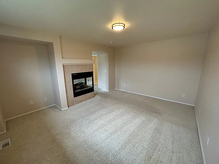 421 Talus Rd — Photo 11
