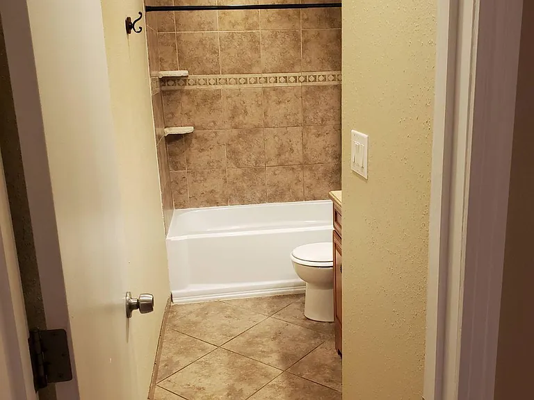 5700 Cletsoway Dr SW — Photo 6