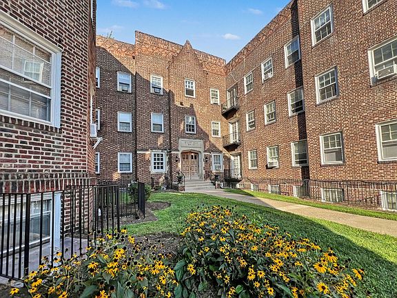 5th image of 25 Old Lancaster Rd #22
