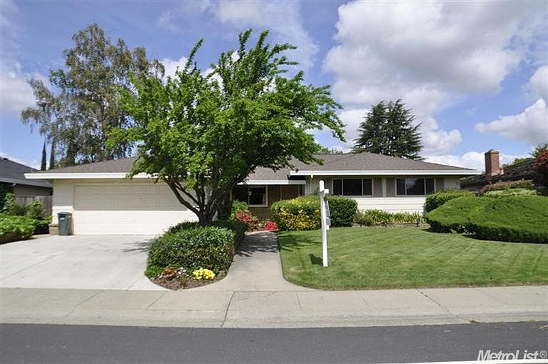 1st image of 6636 Gloria Dr