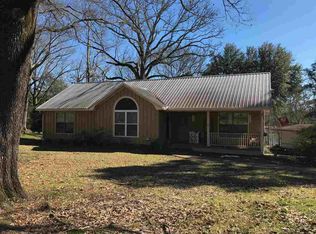 418 McClendon Dr, Raymond, MS 39154