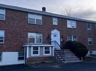 623 Cummins Hwy APT A, Hyde Park, MA 02136