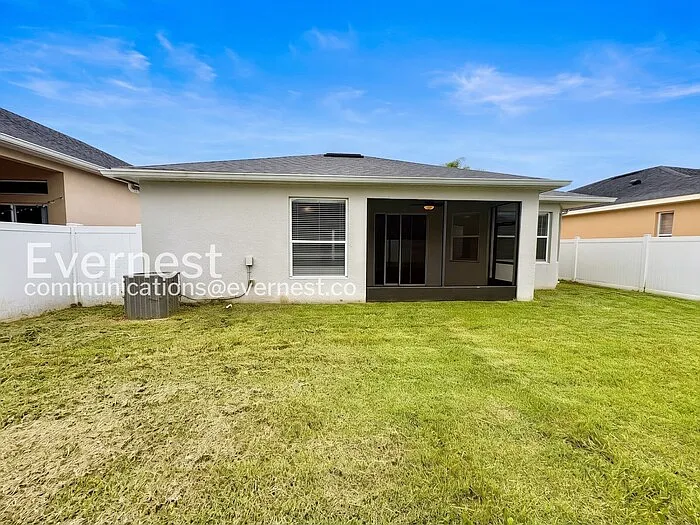 1361 Periwinkle Blue Way — Photo 22